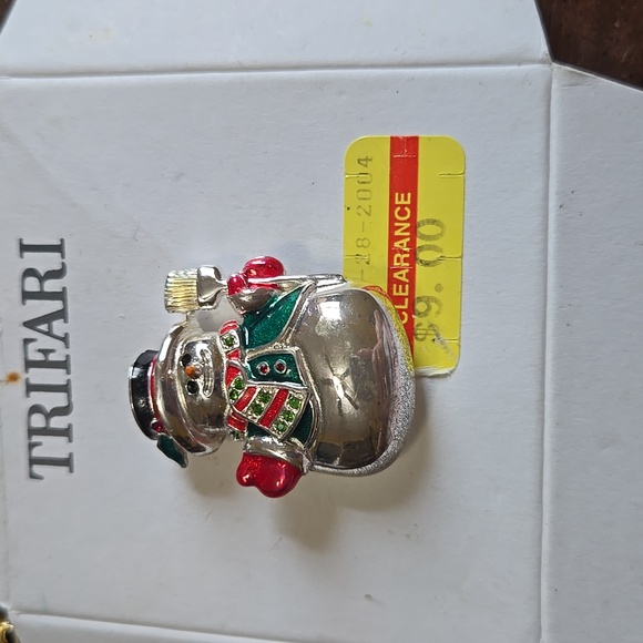 Trifari Jewelry - Vintage Y2k Trifari Silver Tone Snowman Brooch - Festive NWT